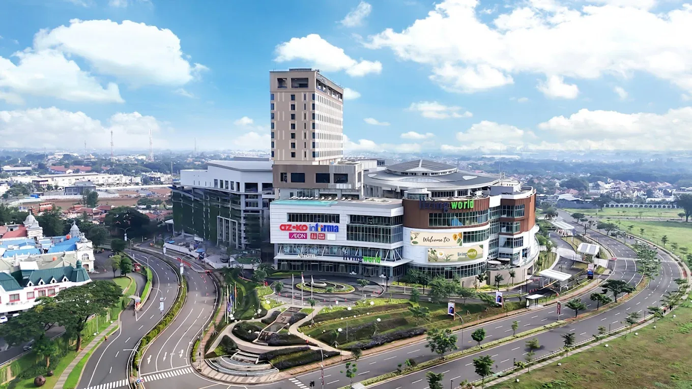 3 Menit ke Living World Mall
